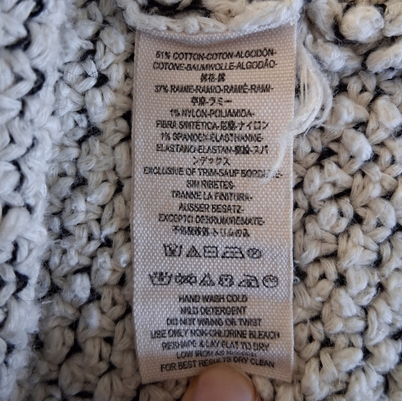 Free People/ Love Me Tender/ Hooded Knit Cardigan/ Fringe/ Size US XS - Picture 9 of 12